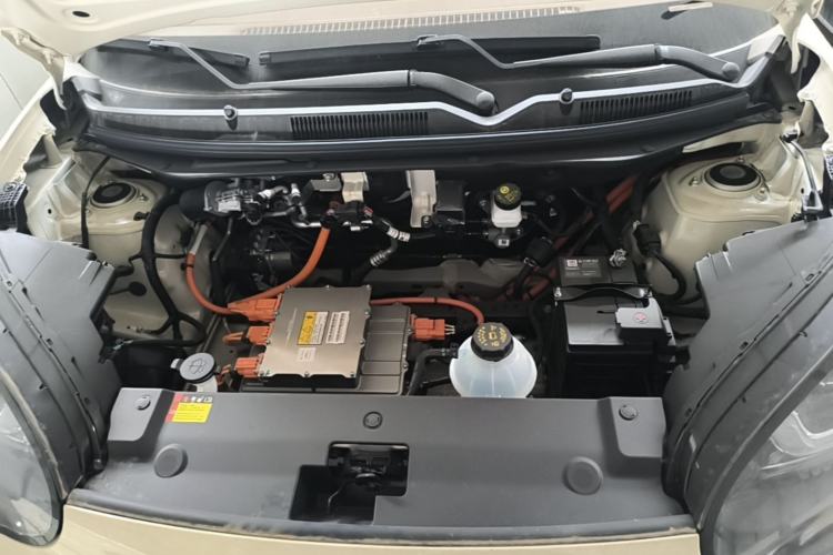 Used Wuling Bingo 2025 333 km Enjoyment Version Engine Bay