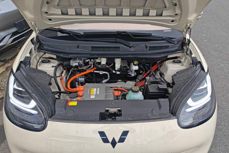 Used Wuling Bingo 2025 333 km Enjoyment Version Engine Bay