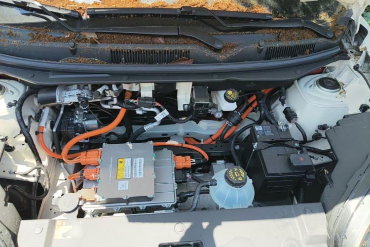 Used Wuling Bingo 2025 333 km Lingxi Connected Version Engine Bay
