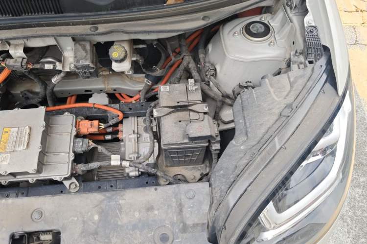 Used Wuling Bingo 2025 203km Light Edition Engine Bay Left