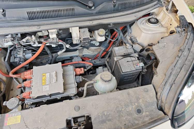 Used Wuling Bingo 2025 333 km Enjoyment Version Engine Bay Left