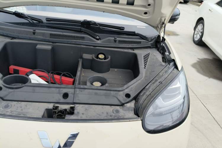 Used Wuling Bingo 2025 410 km Lingxi Deluxe Edition Engine Bay Left