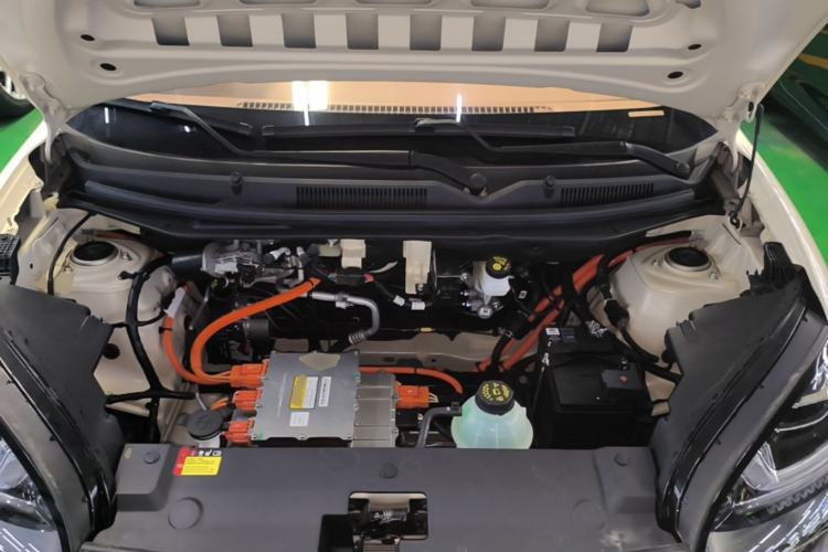 Used Wuling Bingo 2025 333 km Enjoyment Version Engine Bay