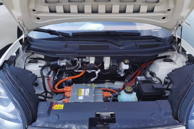 Used Wuling Bingo 2025 333 km Lingxi Connected Version Engine Bay