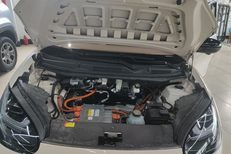 Used Wuling Bingo 2025 333 km Lingxi Deluxe Edition Engine Bay