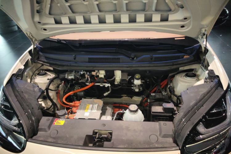 Used Wuling Bingo 2025 410 km Lingxi Deluxe Edition Engine Bay
