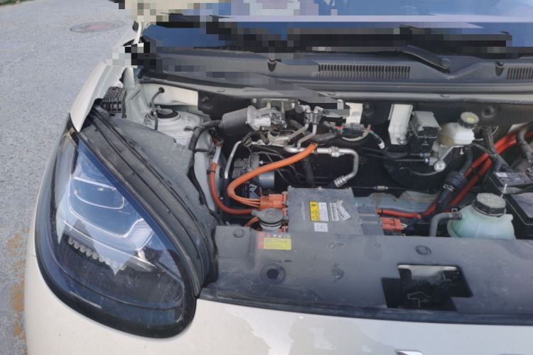 Used Wuling Bingo 2025 333 km Enjoyment Version Engine Bay Right