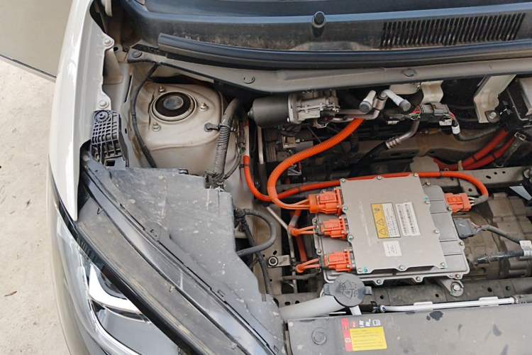 Used Wuling Bingo 2025 333 km Enjoyment Version Engine Bay Right