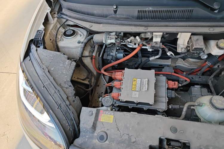 Used Wuling Bingo 2025 333 km Enjoyment Version Engine Bay Right