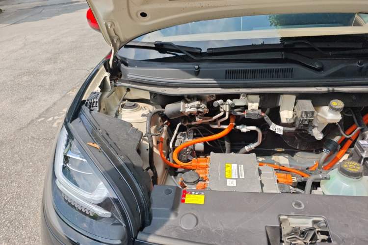 Used Wuling Bingo 2025 333 km Lingxi Connected Version Engine Bay Right