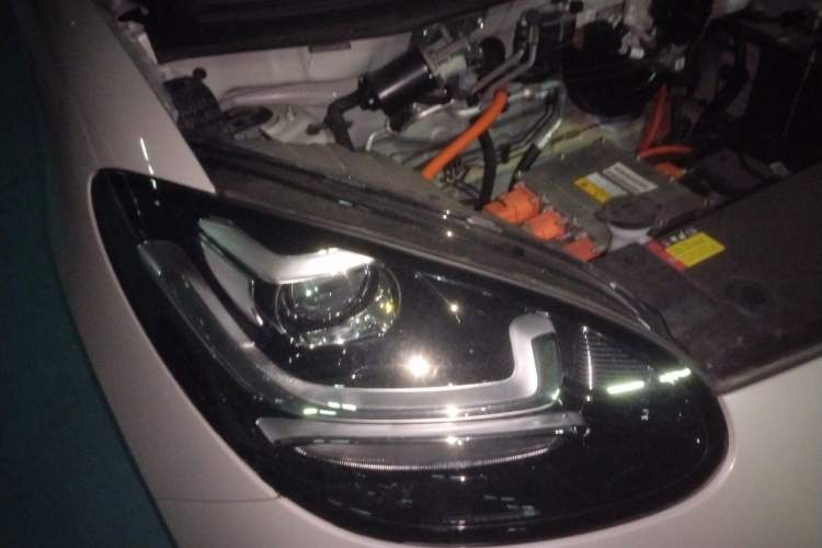 Used Wuling Bingo 2025 203km Light Edition Engine Bay Right