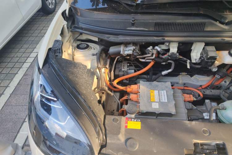 Used Wuling Bingo 2025 333 km Lingxi Connected Version Engine Bay Right