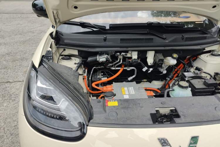 Used Wuling Bingo 2025 333 km Lingxi Deluxe Edition Engine Bay Right