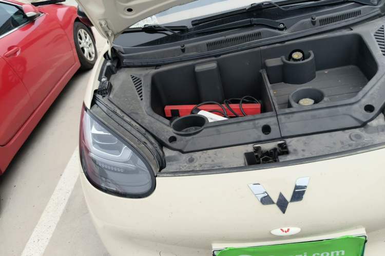 Used Wuling Bingo 2025 410 km Lingxi Deluxe Edition Engine Bay Right