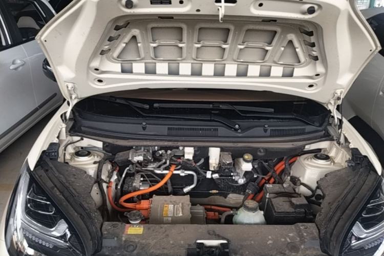 Used Wuling Bingo 2025 333 km Lingxi Connected Version Engine Bay