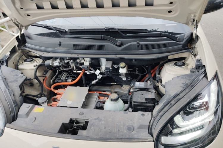 Used Wuling Bingo 2025 333 km Lingxi Connected Version Engine Bay