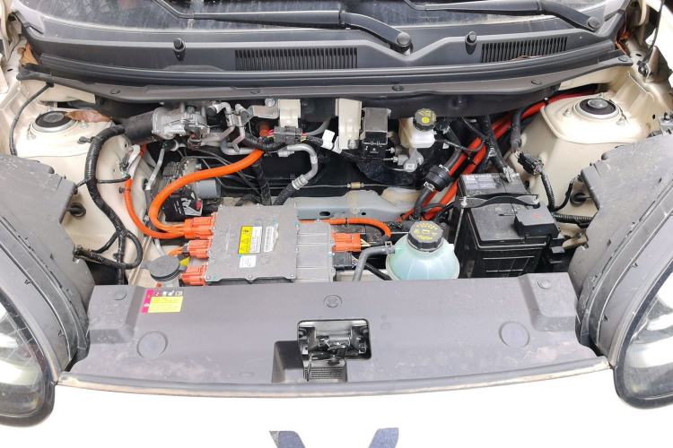 Used Wuling Bingo 2025 333 km Lingxi Connected Version Engine Bay