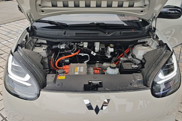 Used Wuling Bingo 2025 333 km Lingxi Connected Version Engine Bay