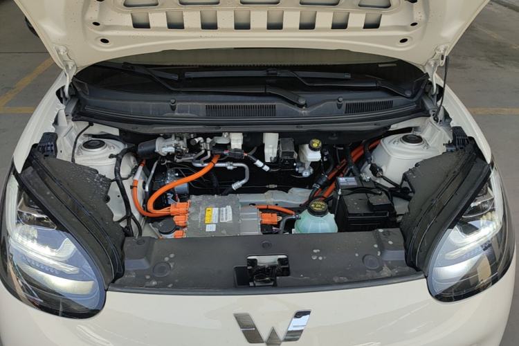 Used Wuling Bingo 2025 333 km Enjoyment Version Engine Bay