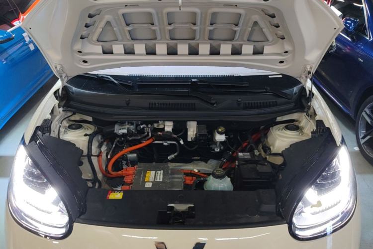 Used Wuling Bingo 2025 333 km Lingxi Deluxe Edition Engine Bay