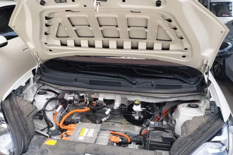 Used Wuling Bingo 2025 203km Light Edition Engine Bay