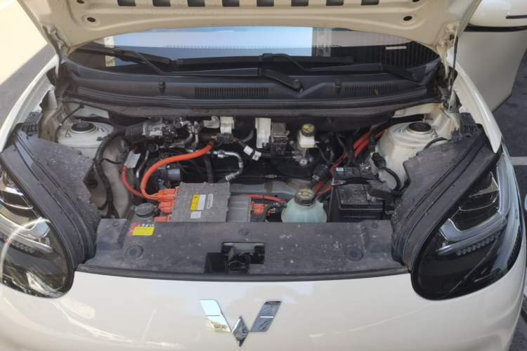 Used Wuling Bingo 2025 333 km Lingxi Connected Version Engine Bay