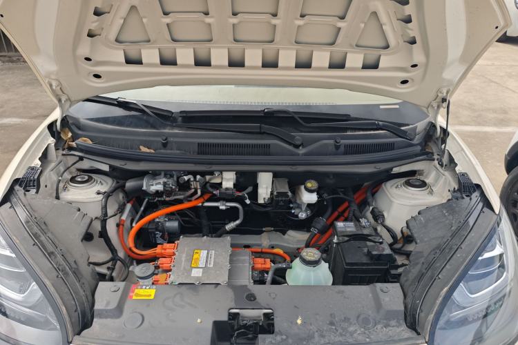 Used Wuling Bingo 2025 333 km Enjoyment Version Engine Bay