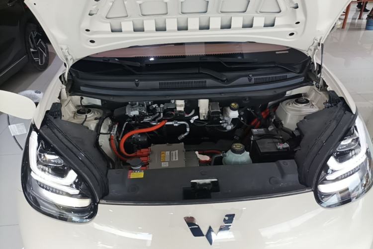 Used Wuling Bingo 2025 410 km Lingxi Deluxe Edition Engine Bay