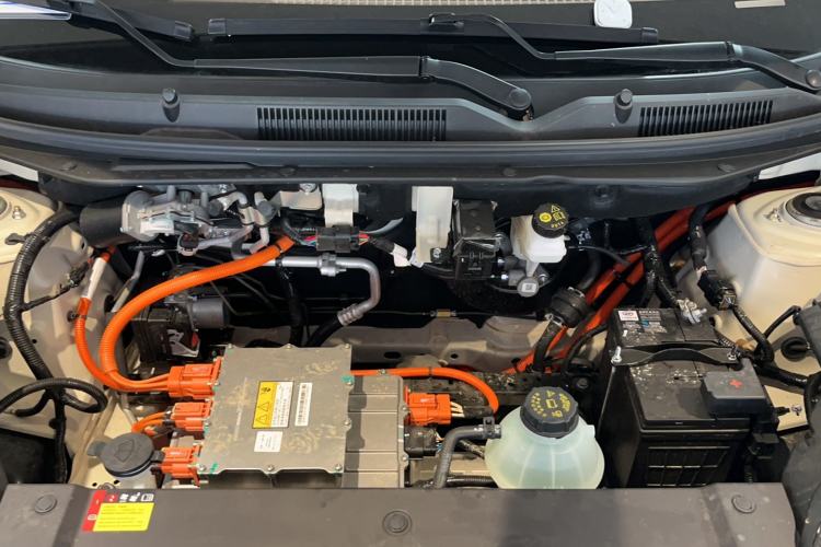 Used Wuling Bingo 2025 333 km Enjoyment Version Engine Bay