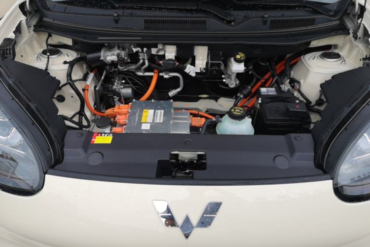 Used Wuling Bingo 2025 333 km Enjoyment Version Engine Bay