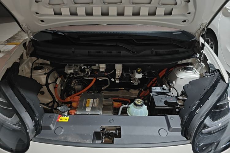 Used Wuling Bingo 2025 333 km Enjoyment Version Engine Bay