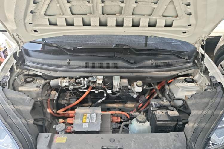 Used Wuling Bingo 2025 333 km Enjoyment Version Engine Bay