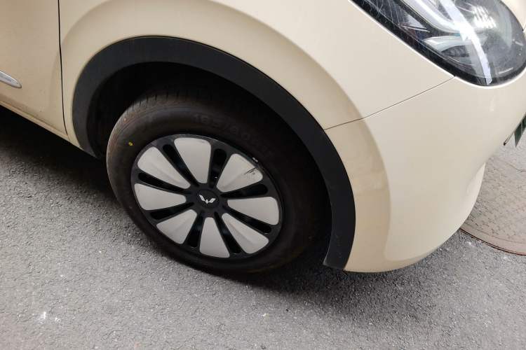 Used Wuling Bingo 2025 333 km Lingxi Connected Version Exterior 1