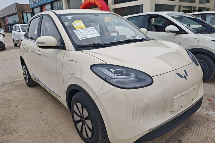 Used Wuling Bingo 2025 333 km Lingxi Connected Version Exterior 2