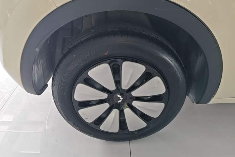 Used Wuling Bingo 2025 410 km Lingxi Deluxe Edition Exterior 2