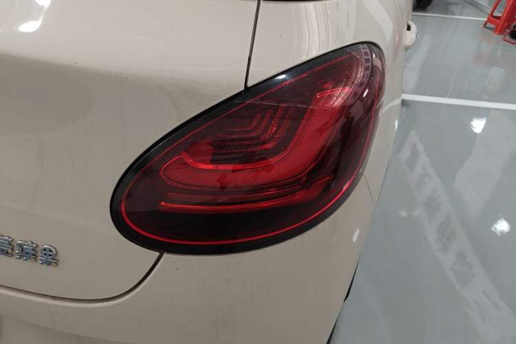 Used Wuling Bingo 2025 333 km Lingxi Connected Version Exterior 3