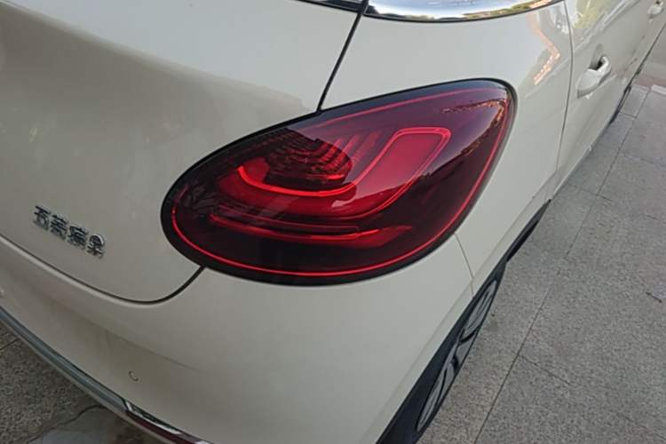 Used Wuling Bingo 2025 333 km Enjoyment Version Exterior 3