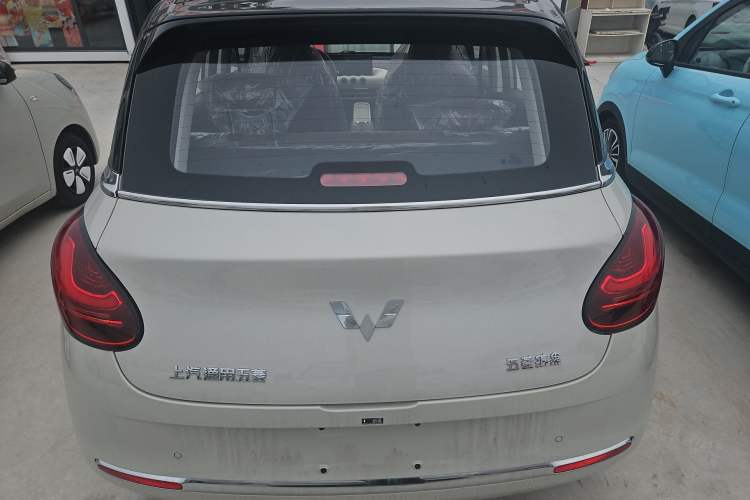 Used Wuling Bingo 2025 333 km Enjoyment Version Exterior 4