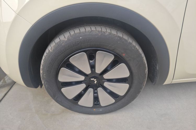 Used Wuling Bingo 2025 333 km Enjoyment Version Exterior 4