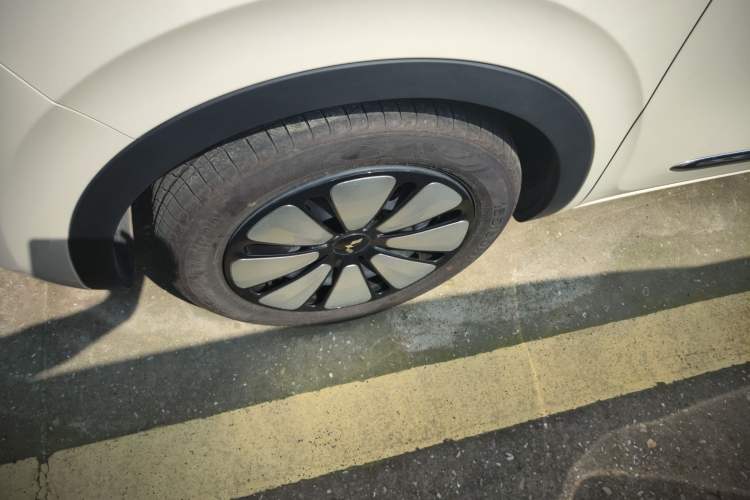Used Wuling Bingo 2025 333 km Enjoyment Version Exterior 4