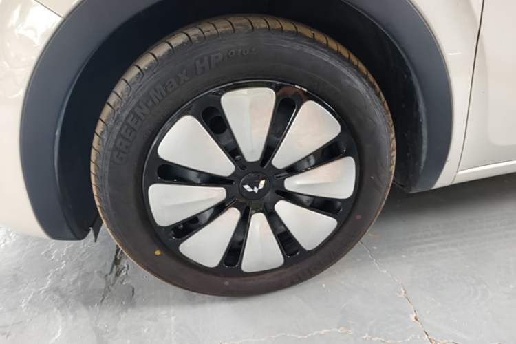 Used Wuling Bingo 2025 333 km Enjoyment Version Exterior 4