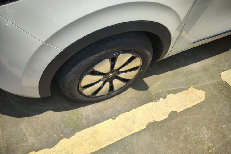 Used Wuling Bingo 2025 410 km Lingxi Deluxe Edition Exterior 4