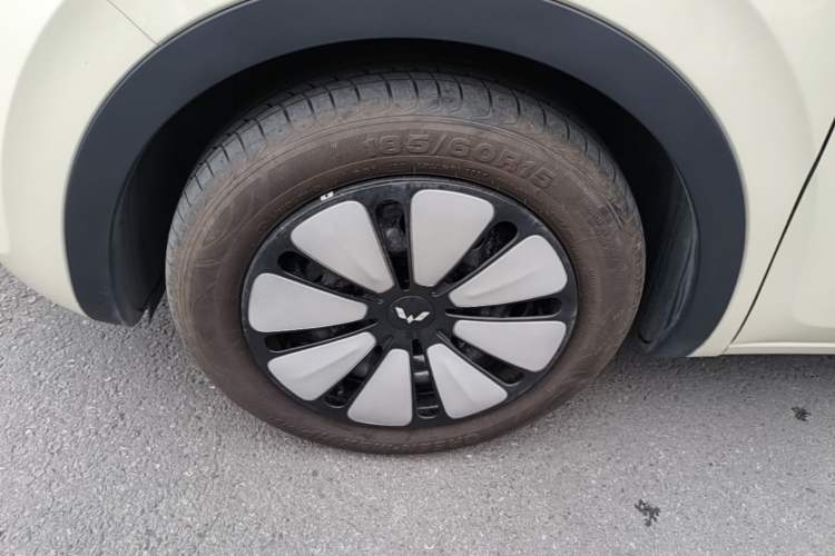 Used Wuling Bingo 2025 333 km Lingxi Connected Version Exterior 4