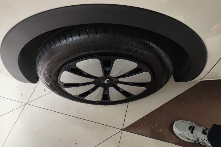 Used Wuling Bingo 2025 333 km Lingxi Deluxe Edition Exterior 4