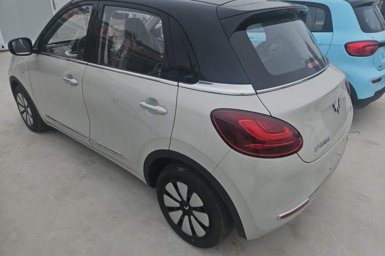 Used Wuling Bingo 2025 333 km Enjoyment Version Exterior 5