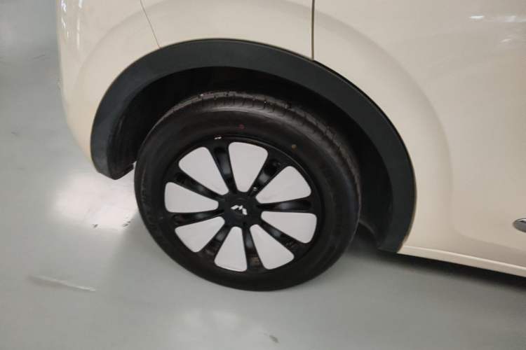 Used Wuling Bingo 2025 333 km Enjoyment Version Exterior 5