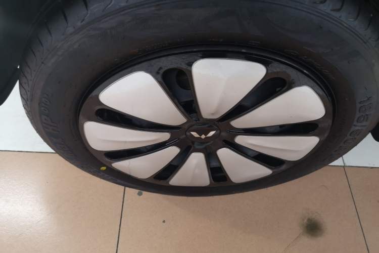 Used Wuling Bingo 2025 410 km Lingxi Deluxe Edition Exterior 5