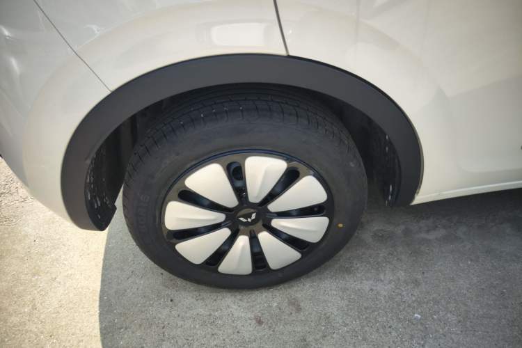 Used Wuling Bingo 2025 333 km Enjoyment Version Exterior 5