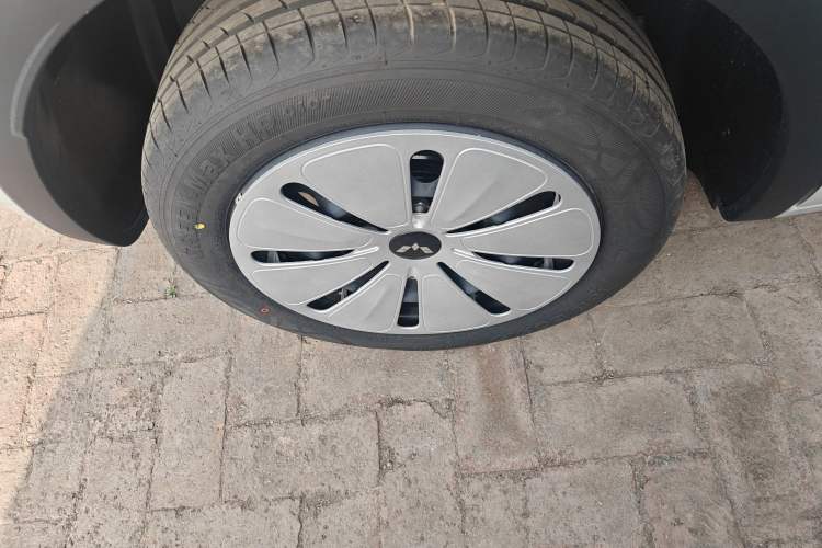 Used Wuling Bingo 2025 203km Light Edition Exterior 5