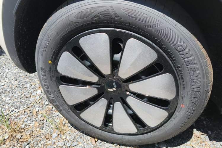 Used Wuling Bingo 2025 333 km Lingxi Connected Version Exterior 5